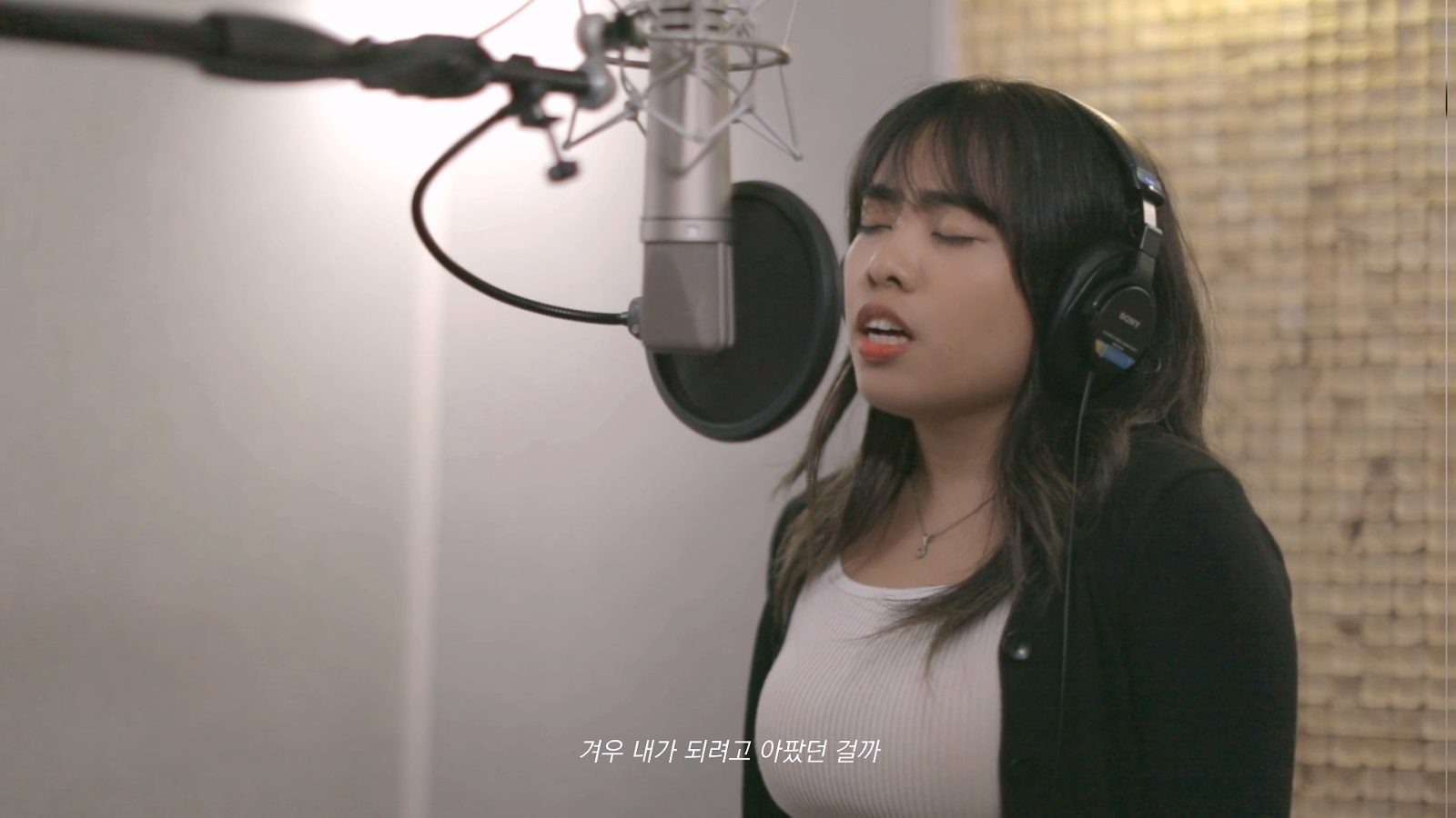 K-pop Recording Experience in Seoul: A Singaporean Guest Covers IU’s “My Sea”